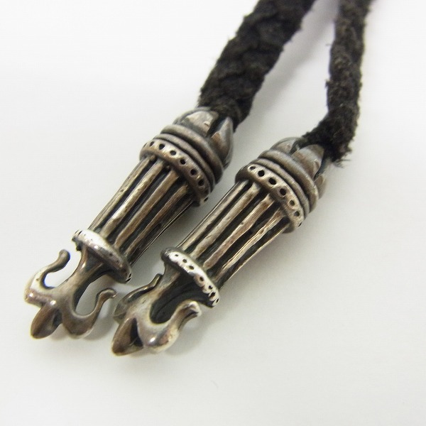 実際に弊社で買取させて頂いたA&G/エーアンドジー ダガーペンダント/レザーブレードの画像 3枚目