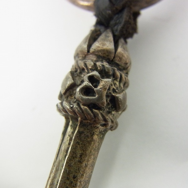 実際に弊社で買取させて頂いたA&G/エーアンドジー クロステイル レザーネックレス/チョーカー ローラーリンクの画像 2枚目