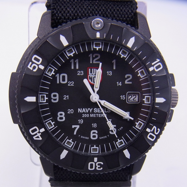 実際に弊社で買取させて頂いたLUMINOX/ルミノックス ネイビーシールズ 3901 腕時計【動作未確認】