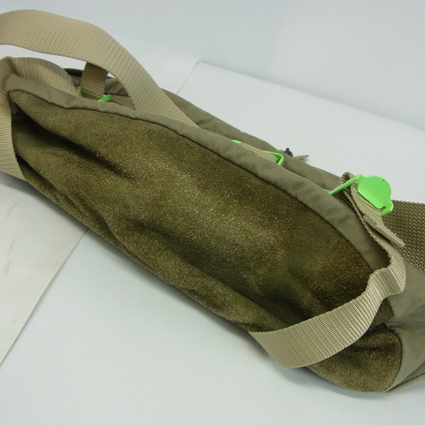 実際に弊社で買取させて頂いたSTUSSY×master-piece ステューシー マスターピース ボディバッグの画像 2枚目