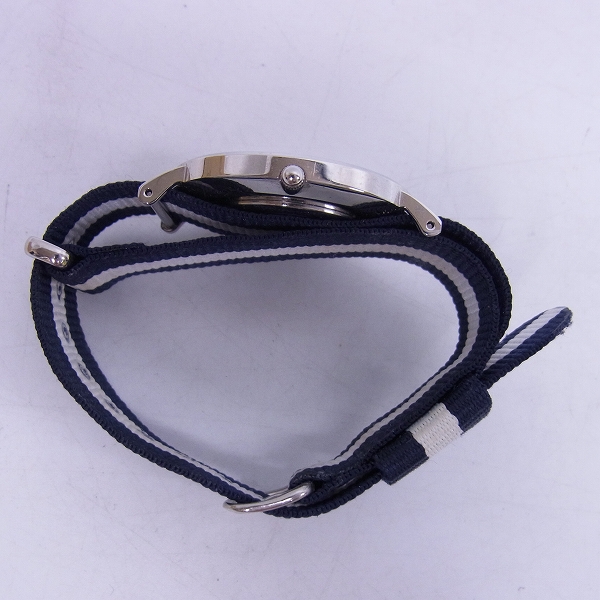 実際に弊社で買取させて頂いたDaniel Wellington/ダニエルウェリントン 腕時計の画像 1枚目