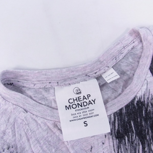実際に弊社で買取させて頂いたCHEAP MONDAY/チープマンデー 英字プリントTシャツ/長袖シャツ等 7点セットの画像 3枚目