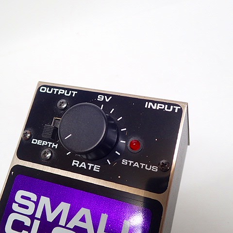 実際に弊社で買取させて頂いた【音出し確認済み】electro-harmonix/エレクトロハーモニクス SMALL CLONE EH 4600 FULL-CHORUS エフェクターの画像 4枚目