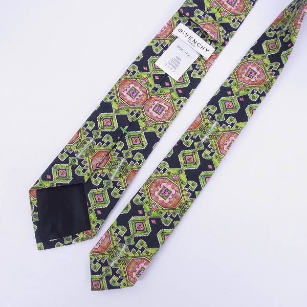 実際に弊社で買取させて頂いたGIVENCHY/ジバンシー 総柄 コットン ネクタイの画像 3枚目