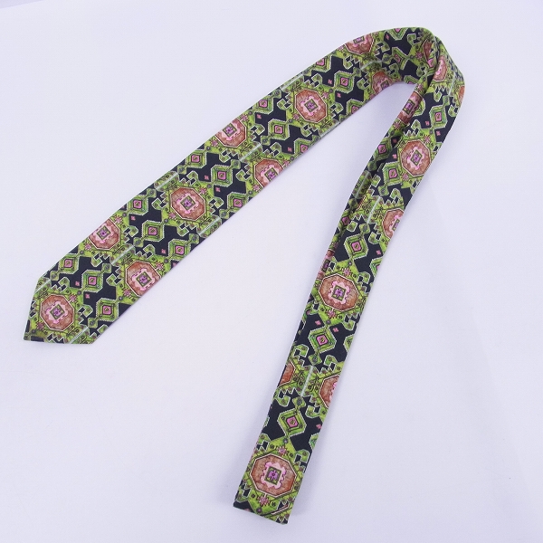 実際に弊社で買取させて頂いたGIVENCHY/ジバンシー 総柄 コットン ネクタイの画像 1枚目
