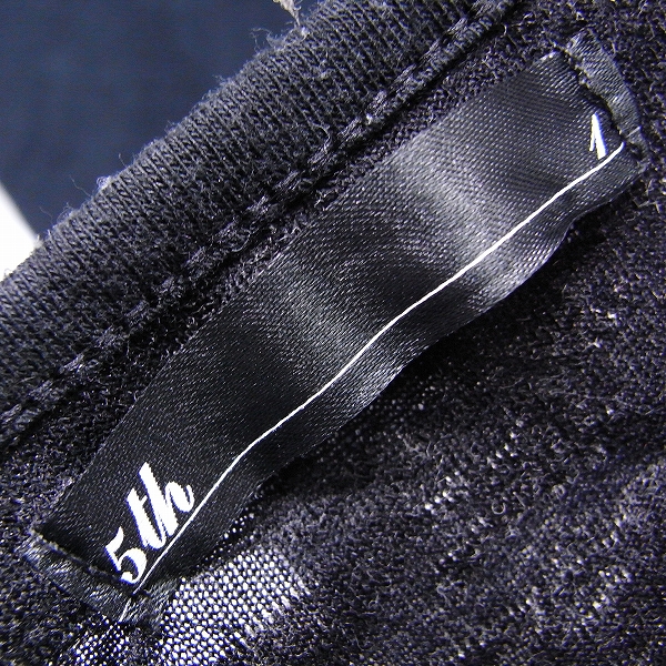 実際に弊社で買取させて頂いた5th・FUGA・CIVARIZE・HELMUT LANG ヘルムート・ラング タックトップ/カットソー/ニット/シャツ 5点セットの画像 2枚目