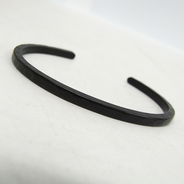 実際に弊社で買取させて頂いたFACTOTUM/ファクトタム ブラスバングル/ブラック