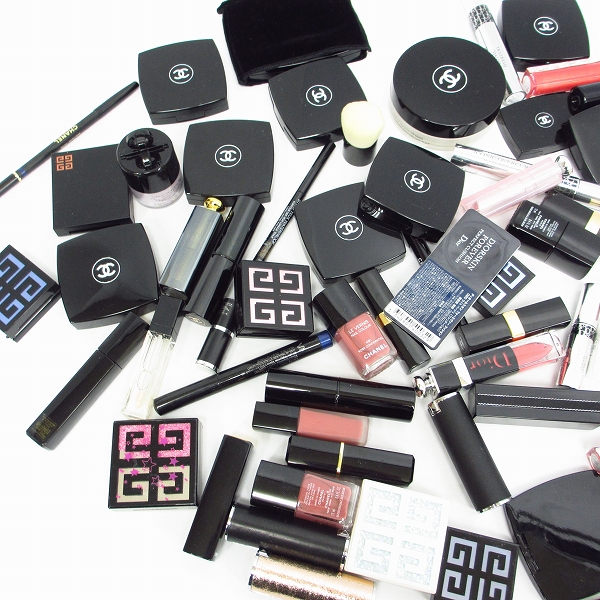 実際に弊社で買取させて頂いたCHANEL/シャネル GIVENCHY/ジバンシィ Dior/ディオール 口紅 アイシャドウ フェイスパウダー等 おまとめの画像 3枚目