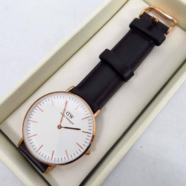 実際に弊社で買取させて頂いたDaniel Wellington/ダニエルウェリントン レザーベルト クォーツ/腕時計 B36R11