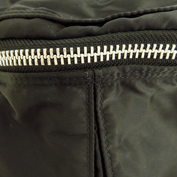 実際に弊社で買取させて頂いたPORTER/ポーター TANKER/タンカー 三角形 ショルダー/ウエストバッグ 622-06629
の画像 6枚目