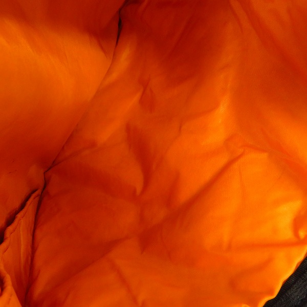 実際に弊社で買取させて頂いたPORTER/ポーター TANKER/タンカー 三角形 ショルダー/ウエストバッグ 622-06629
の画像 7枚目