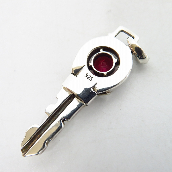 実際に弊社で買取させて頂いたDEAL DESIGN/ディールデザイン キー/鍵デザイン ストーンセットペンダントトップの画像 1枚目