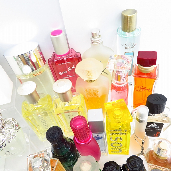 実際に弊社で買取させて頂いたジミーチュウ/ランバン/カルバンクライン/ジバンシィ/Dior/等フレグランス 香水おまとめの画像 1枚目
