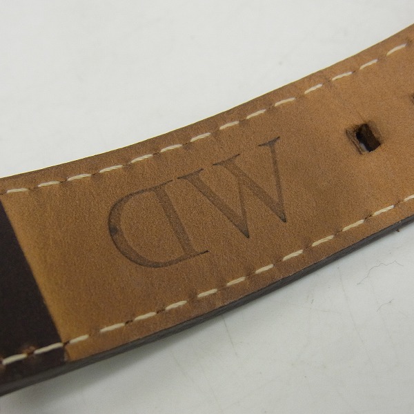 実際に弊社で買取させて頂いたDaniel Wellington/ダニエルウェリントン レザーベルト クォーツ/腕時計/ウォッチ 1103DW 38mmの画像 4枚目