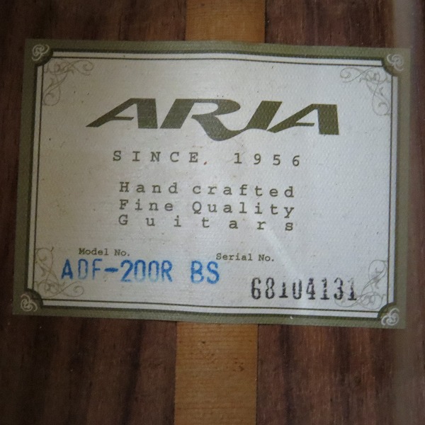 実際に弊社で買取させて頂いた★ARIA/アリア ADF-200R BS アコースティックギターの画像 4枚目