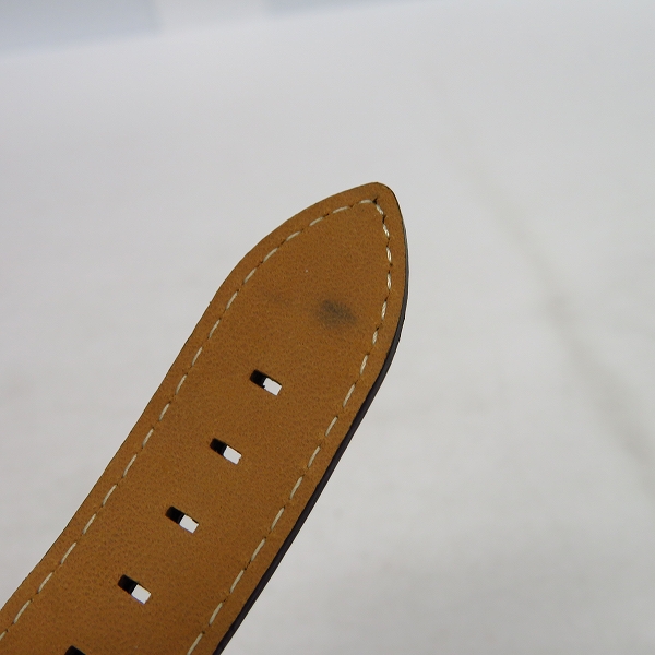 実際に弊社で買取させて頂いたDaniel Wellington/ダニエルウェリントン レザーベルト クォーツ/腕時計 B36R11の画像 5枚目