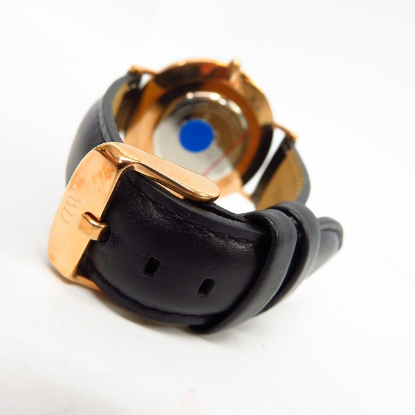 実際に弊社で買取させて頂いたDaniel Wellington/ダニエルウェリントン レザーベルト クォーツ/腕時計 B36R11の画像 3枚目