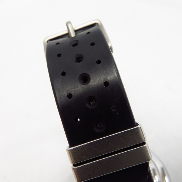 実際に弊社で買取させて頂いたCITIZEN/シチズン プロマスター AIR DIVER'S/エアダイバーズ 8203-824393 200Mの画像 6枚目