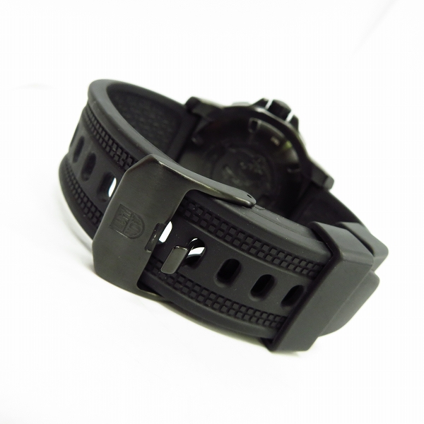 実際に弊社で買取させて頂いたLUMINOX/ルミノックス SERIES 4220 METERS WATER RESISTANT 1GBq H-3 LX/MBM S.O.Cの画像 4枚目