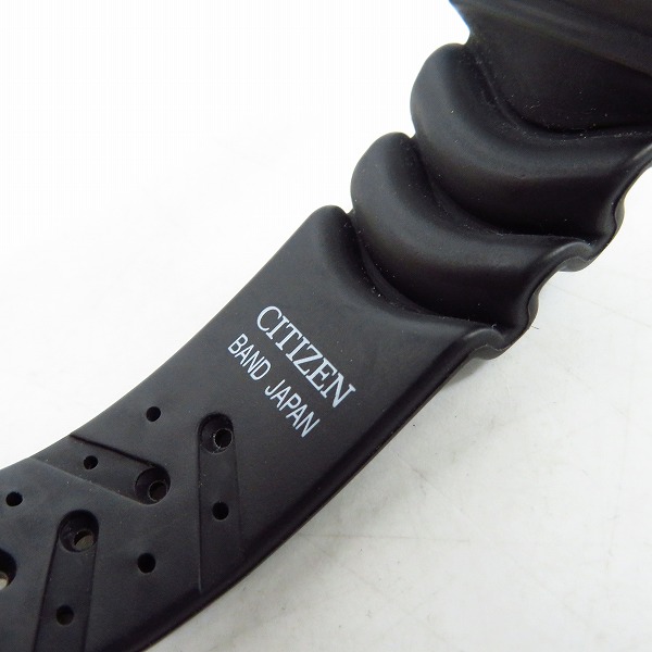 実際に弊社で買取させて頂いたCITIZEN/シチズン プロマスター AIR DIVER'S/エアダイバーズ 8203-824393 200Mの画像 5枚目