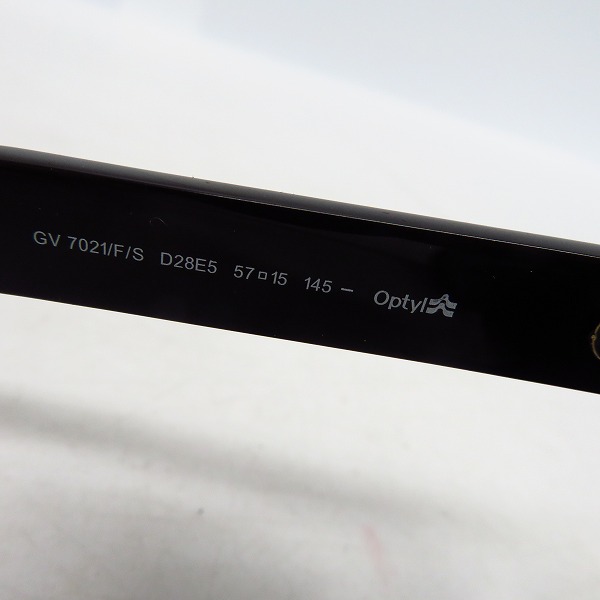 実際に弊社で買取させて頂いたGIVENCHY/ジバンシイ フルリム サングラス アジアンフィット GV 7021/F/S D28E5
の画像 6枚目