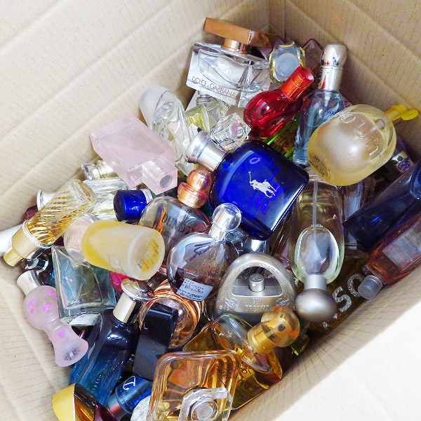 実際に弊社で買取させて頂いたジミーチュウ/ランバン/カルバンクライン/ジバンシィ/Dior/等フレグランス 香水おまとめの画像 8枚目