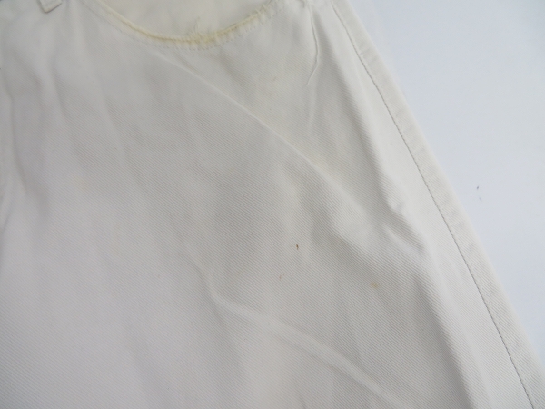 実際に弊社で買取させて頂いたARMANI JEANS/アルマーニジーンズ エンブレムメタル/COMFORT FIT 等 コットン/デニム パンツ 34/38 3点セットの画像 8枚目