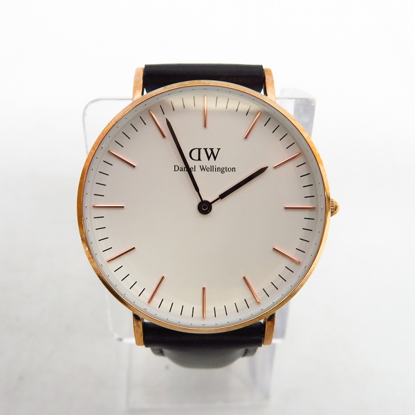実際に弊社で買取させて頂いたDaniel Wellington/ダニエルウェリントン レザーベルト クォーツ/腕時計 B36R11の画像 1枚目