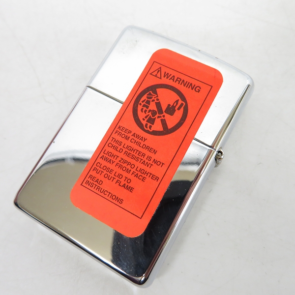 実際に弊社で買取させて頂いたZIPPO/ジッポー HUNTING WORLD/ハンティングワールド ロゴプリント 2002年製の画像 1枚目