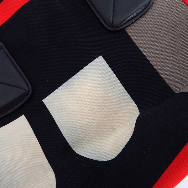 実際に弊社で買取させて頂いたBALLY/バリー レザー 2WAY ショルダーバッグ/キャンバス ハンドバッグ 2点セットの画像 4枚目