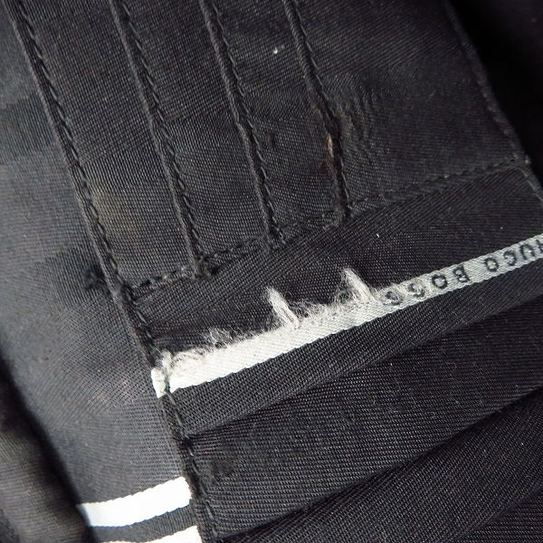 実際に弊社で買取させて頂いたHUGO BOSS/ヒューゴボス 2WAY パンチングレザー ブリーフケース/ビジネスバッグの画像 5枚目