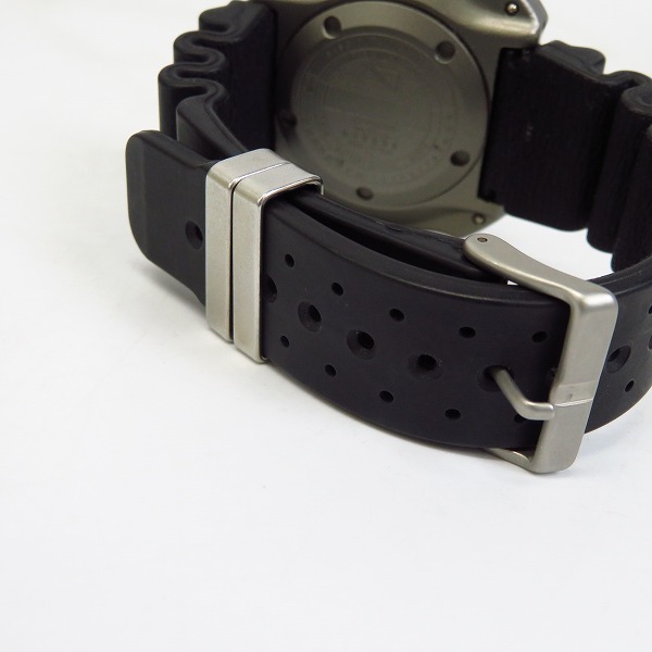 実際に弊社で買取させて頂いたCITIZEN/シチズン QUARTZ/クオーツ 腕時計 PROFESSIONAL DIVER'S 1300M/DVA55-0033【動作未確認】の画像 2枚目