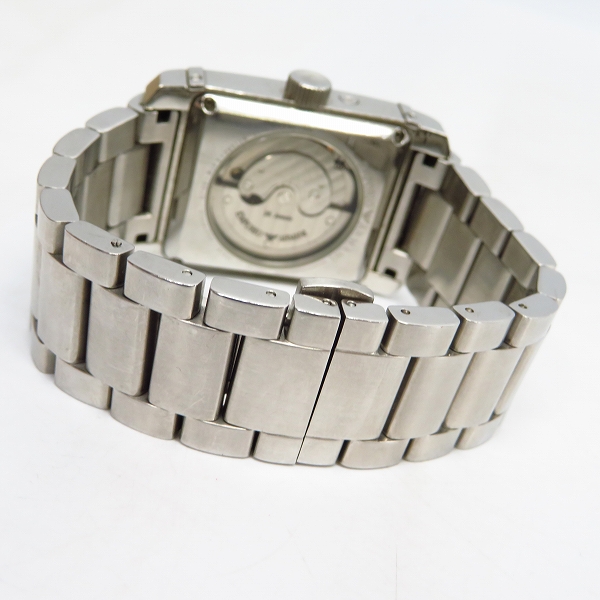 EMPORIO ARMANI/エンポリオアルマーニ 裏スケ スクエア型 腕時計 AR