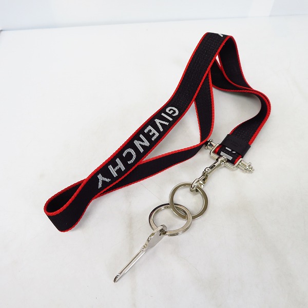 実際に弊社で買取させて頂いたGIVENCHY/ジバンシィ ネックストラップ キーリング