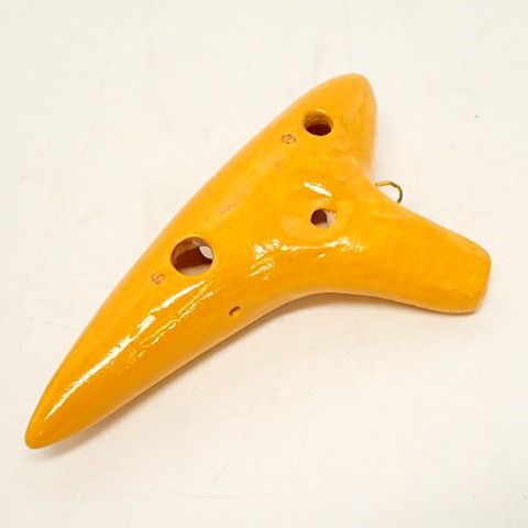 実際に弊社で買取させて頂いたアケタ オカリーナ オカリナ ピッコロ T-1C ケース付きの画像 2枚目