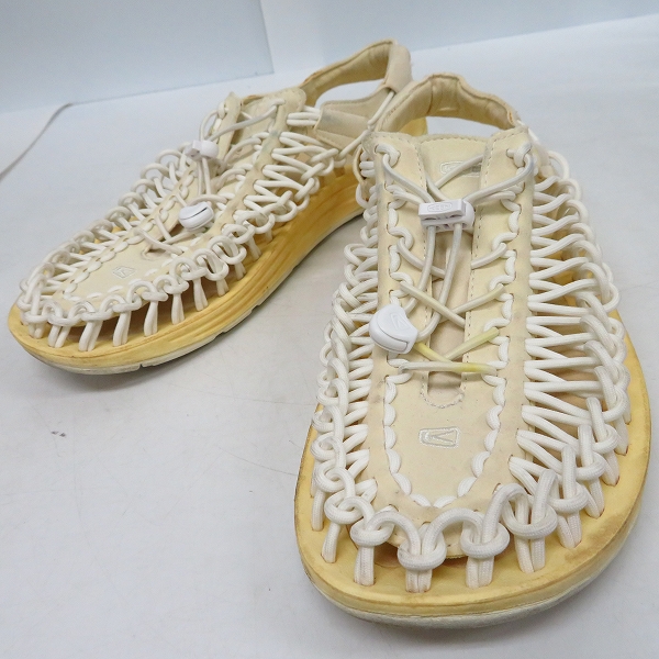 実際に弊社で買取させて頂いたKEEN/キーン UNEEK ユニーク サンダル ホワイト 1014098/28.0
