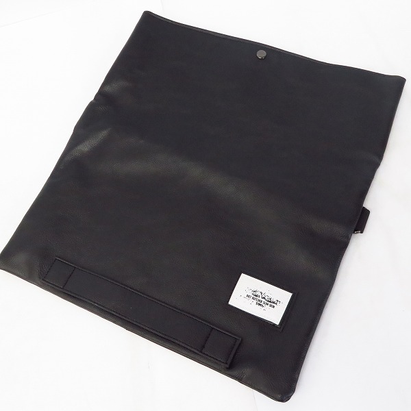 実際に弊社で買取させて頂いた DIET BUTCHER SLIM SKIN×Marlboro/ダイエット ブッチャースリムスキン×マルボロ コラボ クラッチバッグ  の画像 7枚目