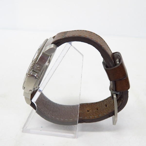 実際に弊社で買取させて頂いたLUMINOX/ルミノックス Quadrum/クアドラム クォーツ Series 1700の画像 1枚目