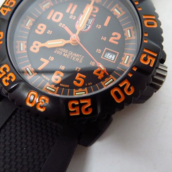 実際に弊社で買取させて頂いたLUMINOX/ルミノックス ネイビーシールズ SERIES 3050/3950 クォーツ 腕時計の画像 6枚目