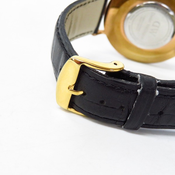 実際に弊社で買取させて頂いた【動作未確認】Daniel Wellington/ダニエルウェリントン レザーベルト クォーツ/腕時計 B40R7の画像 2枚目