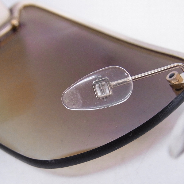 実際に弊社で買取させて頂いたGUCCI/グッチ 2ポイント アイウェア/サングラス GG 1798/Sの画像 4枚目