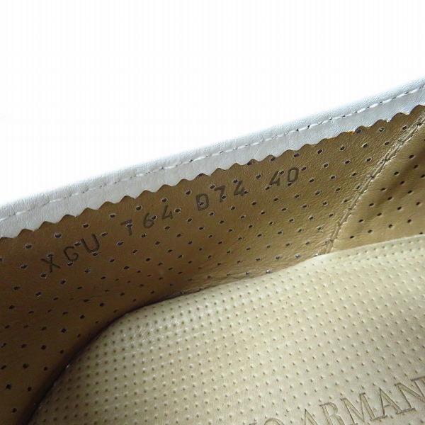 実際に弊社で買取させて頂いたGIORGIO ARMANI/ジョルジオアルマーニ パンチングレザーシューズ 白×黒/40の画像 5枚目