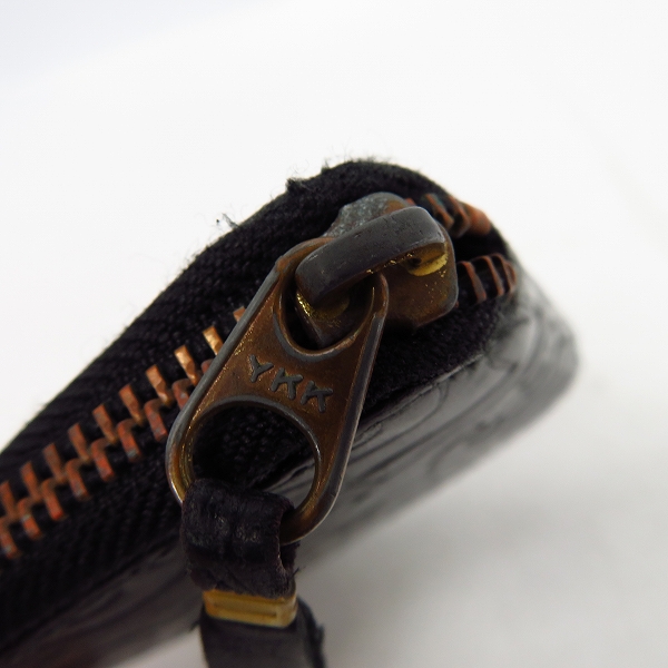 COMME des GARCONS 二つ折り財布 エンボス加工 Wallet COMME des GARCONS（ウォレット コム デ ギャルソン
