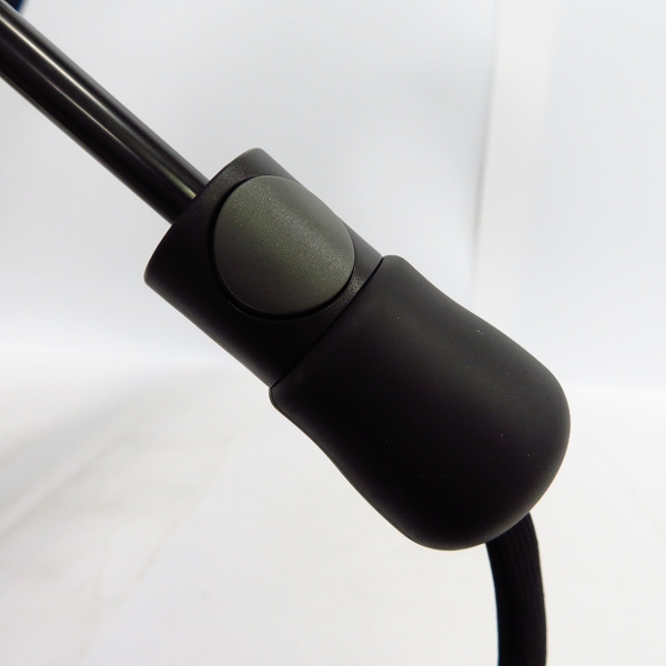 実際に弊社で買取させて頂いた【未使用】Karen Walker/カレンウォーカー BLUNT XS METRO Limited Edition 折り畳み傘/アンブレラの画像 7枚目