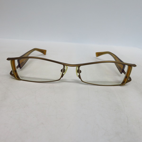実際に弊社で買取させて頂いたLESS THAN HUMAN/レスザンヒューマン 度入り/眼鏡/メガネフレーム Peter.K 9610Mの画像 1枚目