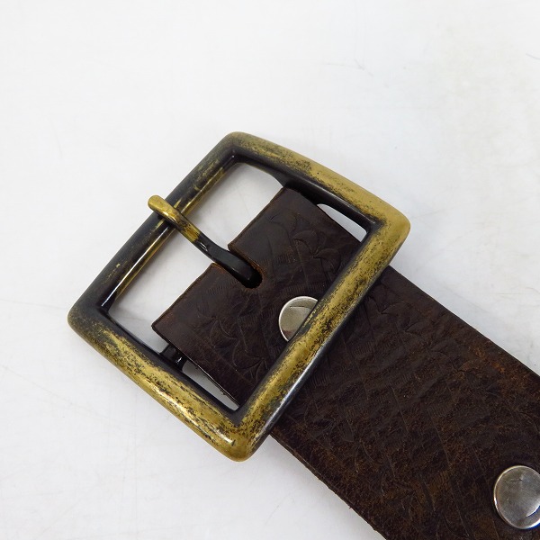 実際に弊社で買取させて頂いたHTC/エイチティーシー ピラミッドスタッズ レザーベルト/90/36の画像 1枚目