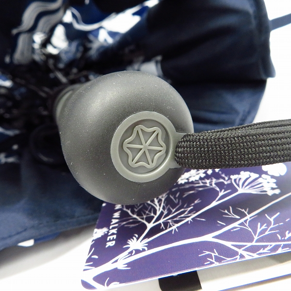 実際に弊社で買取させて頂いた【未使用】Karen Walker/カレンウォーカー BLUNT XS METRO Limited Edition 折り畳み傘/アンブレラの画像 8枚目