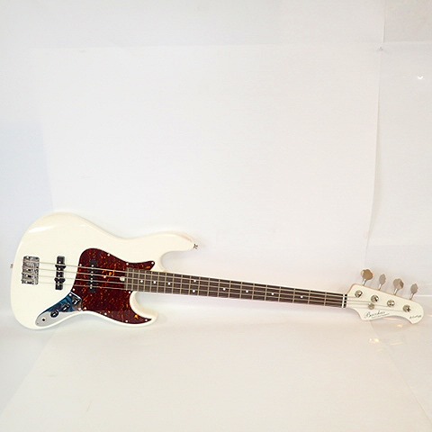 実際に弊社で買取させて頂いた★Bacchus/バッカス WOODLINE WL-434 ジャズベースタイプ エレキベースの画像 1枚目