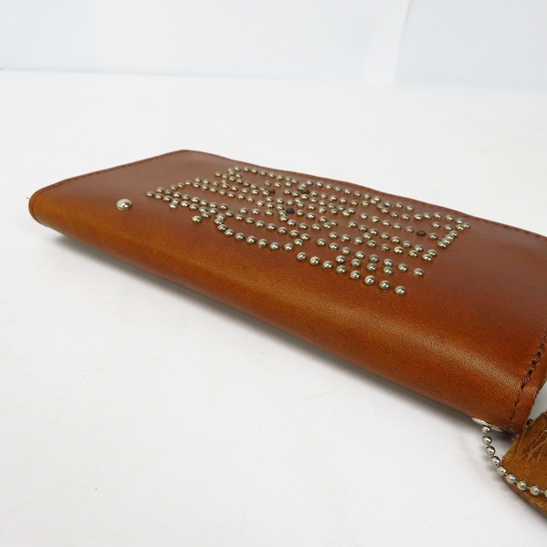 実際に弊社で買取させて頂いたHTC/エイチティーシー スタッズ レザーロングウォレット/長財布 ブラウンの画像 2枚目