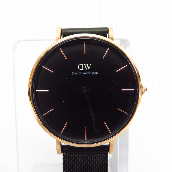 実際に弊社で買取させて頂いたDANIEL WELLINGTON/ダニエルウェリントン 腕時計  クラシック ペティット アッシュフィールド32㎜/DW00100201